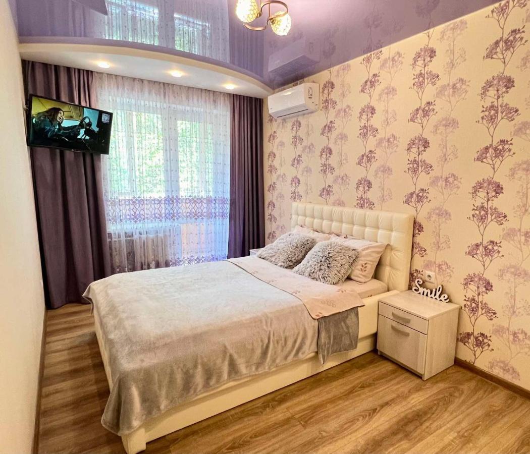 2-Комн Люкс В Центре Вишенки Winnyzja Exterior foto